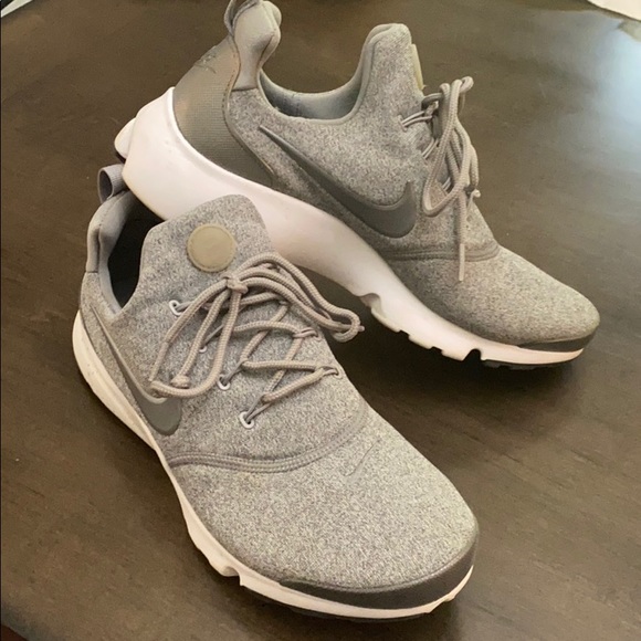 light grey womens tennis shoes